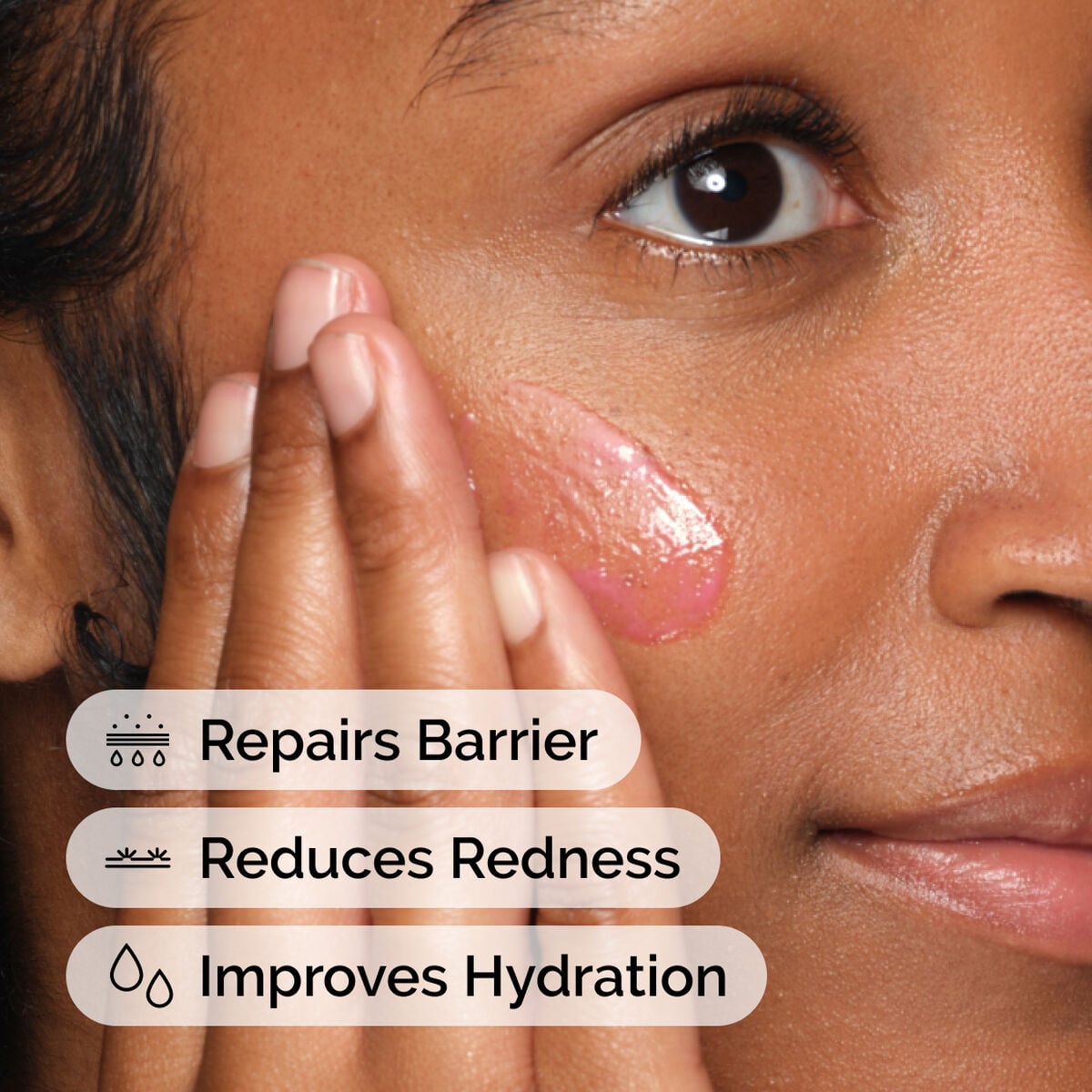 soothing-and-barrier-support-serum-set-e5 ord-soothing-barrier-support-serum-model-application-with-benefits.jpg